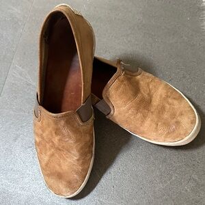 FRYE Loafers